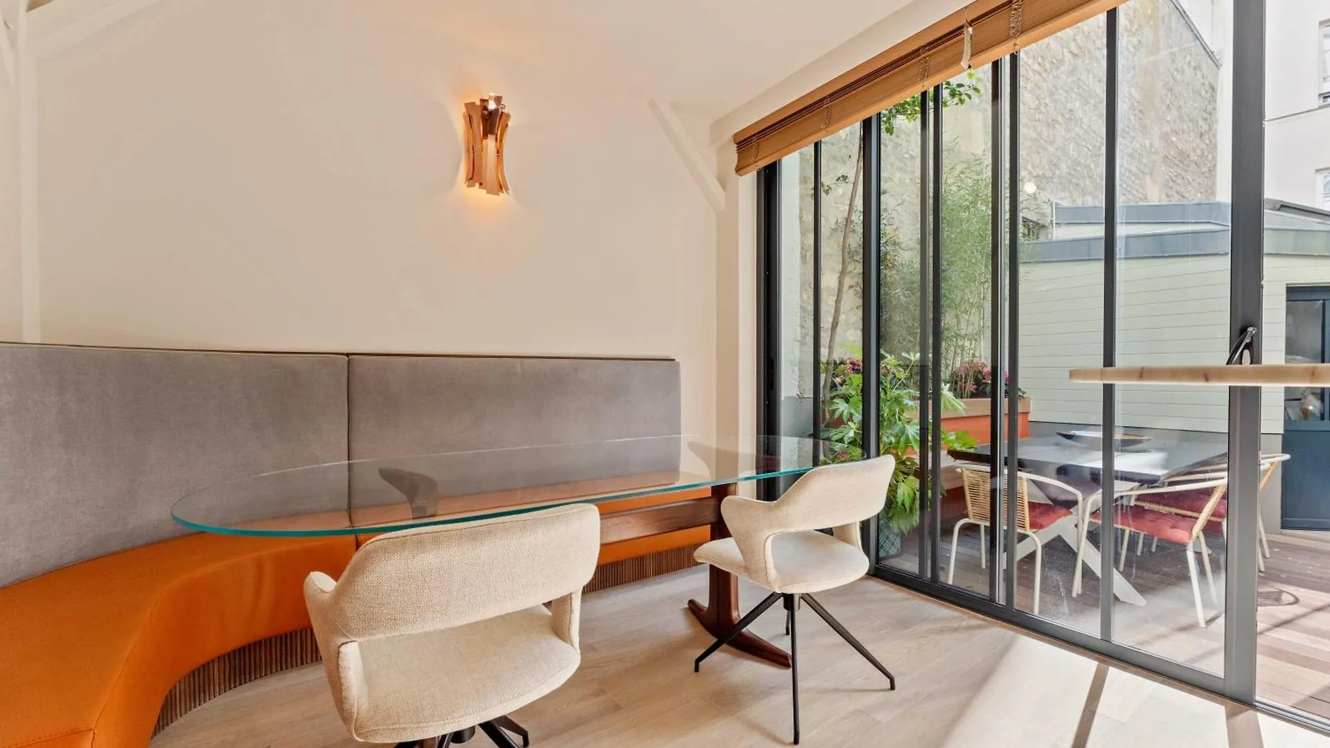 Maison Sevre Babylone Paris 0*,